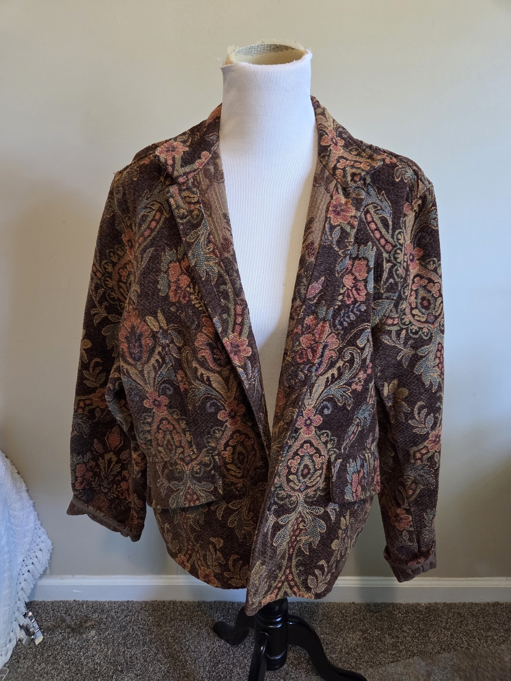 Flashback Women's Floral Tapestry Blazer - Multitone Brown Size Xl - Picture 8 of 14